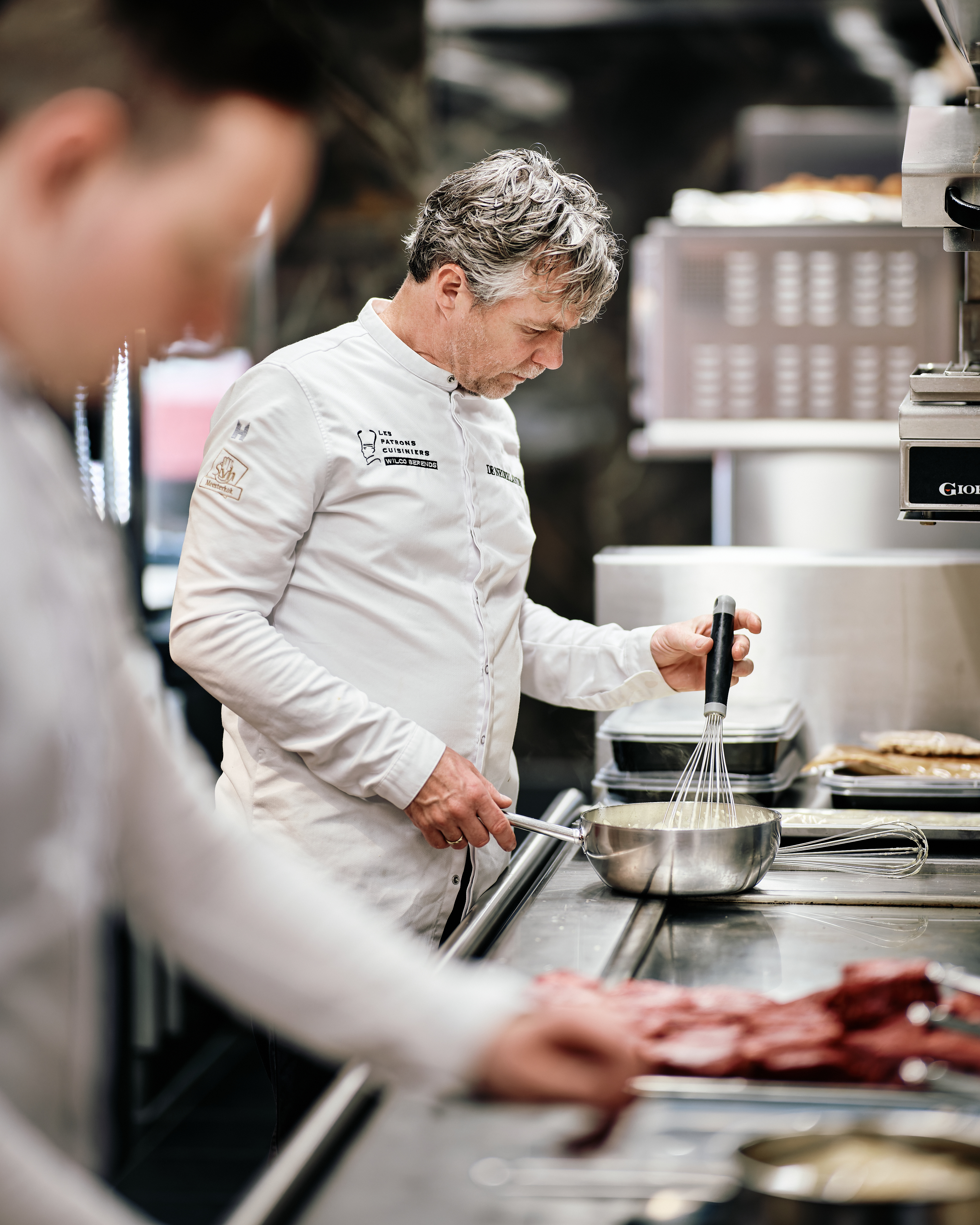Chef bereidt gerecht
